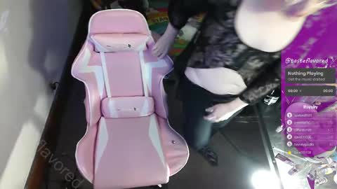 Snapshot of tasteflavored_femboy chatting on 03-11-25, 12:50 Taste online show from 03-11-25, 12:50