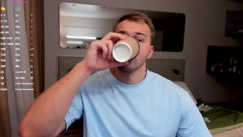 Snapshot of tasty_justin chatting on 01-09-25, 09:16 My shows 2100500 UTC3 online show from 01-09-25, 09:16