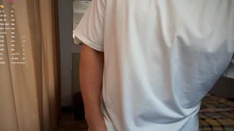 Snapshot of tasty_justin chatting on 03-11-25, 05:49 My shows 2100500 UTC3 online show from 03-11-25, 05:49