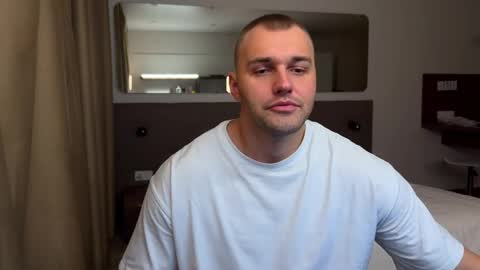 Snapshot of tasty_justin chatting on 09-26-25, 05:06 My shows 2100500 UTC3 online show from 09-26-25, 05:06