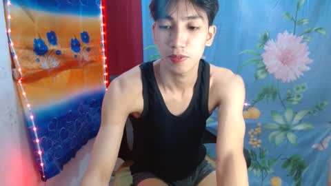 Snapshot of tastylicious_kim chatting on 12-10-24, 10:06 Ask me online show from 12-10-24, 10:06