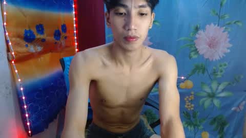 Snapshot of tastylicious_kim chatting on 12-21-24, 02:15 Ask me online show from 12-21-24, 02:15