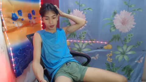 Snapshot of tastylicious_kim chatting on 01-21-25, 11:35 Ask me online show from 01-21-25, 11:35