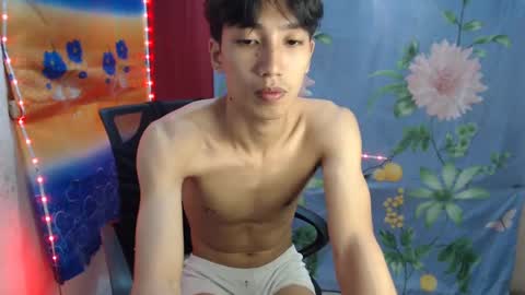 Snapshot of tastylicious_kim chatting on 01-22-25, 02:14 Ask me online show from 01-22-25, 02:14