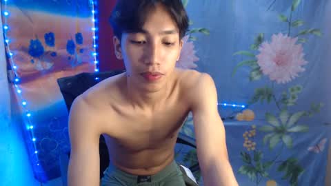 Snapshot of tastylicious_kim chatting on 01-30-25, 02:04 Ask me online show from 01-30-25, 02:04