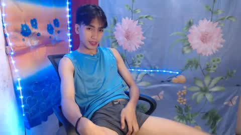 Snapshot of tastylicious_kim chatting on 02-05-25, 11:23 Ask me online show from 02-05-25, 11:23