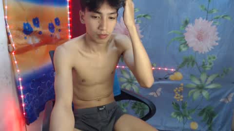 Snapshot of tastylicious_kim chatting on 02-05-25, 02:26 Ask me online show from 02-05-25, 02:26