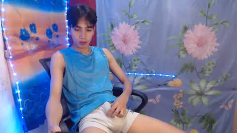 Snapshot of tastylicious_kim chatting on 02-26-25, 01:53 Ask me online show from 02-26-25, 01:53