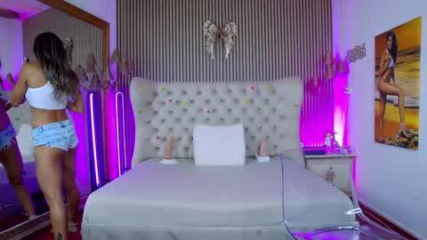 TastyPatricia online show from 09-17-25, 07:21