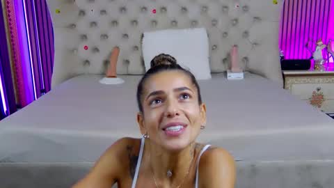 TastyPatricia online show from 10-08-25, 07:50