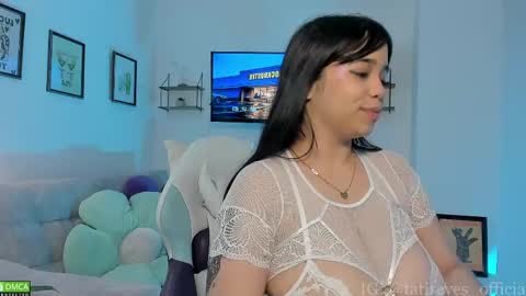 Snapshot of tati_reyes chatting on 04-17-26, 12:19 Tatiana --- Schedule Monday to Sundays 800 to 200 UTC-5 online show from 04-17-26, 12:19