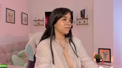 Snapshot of tati_reyes chatting on 04-21-26, 12:11 Tatiana --- Schedule Monday to Sundays 800 to 200 UTC-5 online show from 04-21-26, 12:11