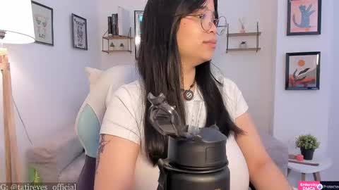 Snapshot of tati_reyes chatting on 05-20-26, 12:44 Tatiana --- Schedule Monday to Sundays 800 to 200 UTC-5 online show from 05-20-26, 12:44