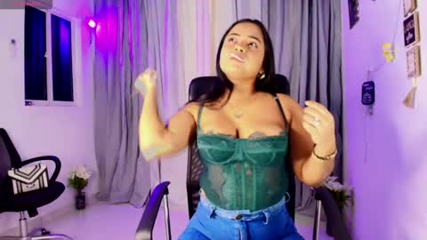 Snapshot of tatiana1004 chatting on 10-07-25, 05:37 tatiana1004 online show from 10-07-25, 05:37