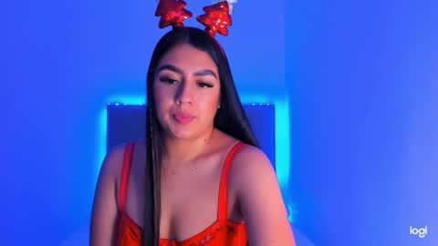 Snapshot of tatiana_2000 chatting on 12-22-24, 03:00 Tatiana online show from 12-22-24, 03:00