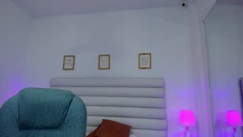 tatiana_arboleda online show from 01-14-26, 03:45