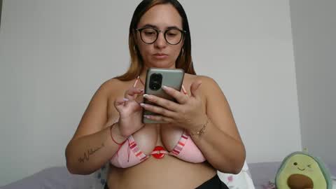 Snapshot of tatiana_monteros chatting on 12-05-24, 04:01 tatiana_monteros online show from 12-05-24, 04:01