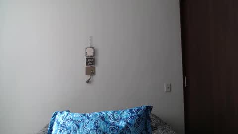 Snapshot of tatiana_monteros chatting on 09-14-25, 04:50 tatiana_monteros online show from 09-14-25, 04:50