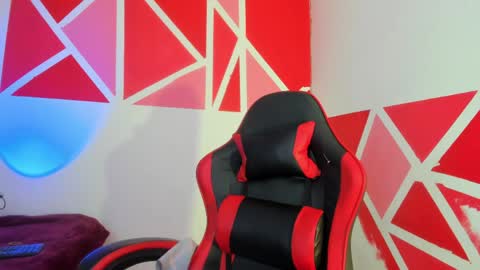 tatiana onnel online show from 04-02-26, 07:44