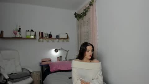 Snapshot of tatiannaz chatting on 11-11-25, 09:42 Tatianna online show from 11-11-25, 09:42