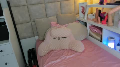 tatjana_official online show from 11-30-25, 08:40