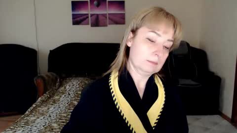 Tattease online show from 09-26-25, 04:05