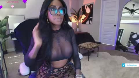 Tatted Queen online show from 03-23-26, 06:12
