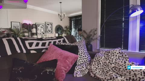 Tatted Queen online show from 03-31-26, 06:52