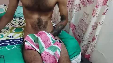 Snapshot of tatto_destroyer chatting on 02-19-25, 07:05 Fernando online show from 02-19-25, 07:05