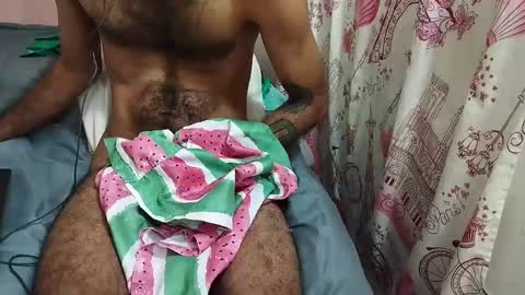 Snapshot of tatto_destroyer chatting on 10-10-25, 05:28 Fernando online show from 10-10-25, 05:28