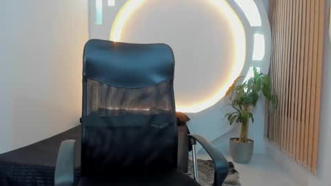 tattokoi online show from 01-17-25, 11:07