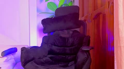 tattokoi online show from 11-22-25, 01:37