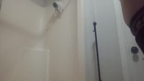 Snapshot of tattoo3333 chatting on 03-11-25, 01:26 tattoo3333 online show from 03-11-25, 01:26