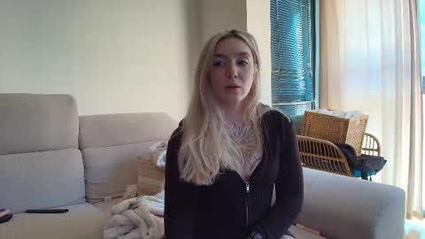 tattoobbgirl online show from 03-16-26, 01:59
