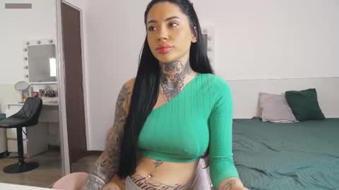 Kendra     onlyfans- online show from 02-15-25, 11:36