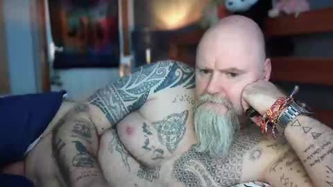 Tattooeddilf 01 online show from 12-20-25, 01:29