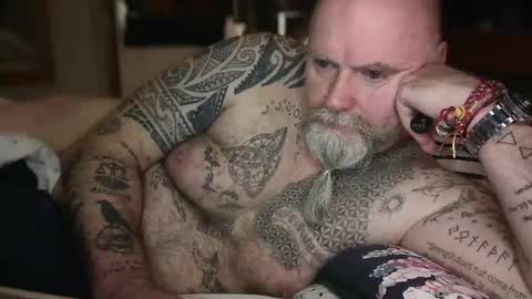 Tattooeddilf 01 online show from 02-03-26, 02:53