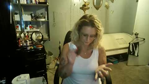 Lisa Lovely online show from 02-13-25, 10:34