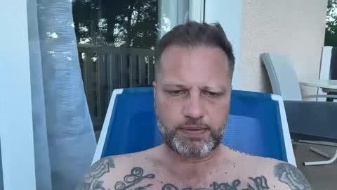 Snapshot of tattoomanforgirls chatting on 05-29-26, 05:33 tattoomanforgirls online show from 05-29-26, 05:33