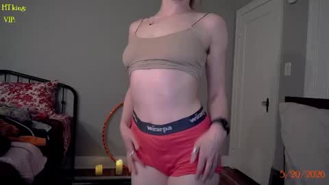Snapshot of tatum__kahlo chatting on 05-20-26, 10:49 TATUM ALL MY LINKS online show from 05-20-26, 10:49