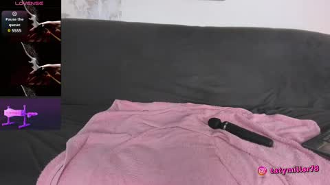 Taty Miller online show from 01-14-25, 04:18