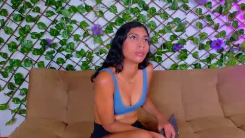 Snapshot of taty_miller chatting on 02-13-26, 09:00 Taty Miller online show from 02-13-26, 09:00