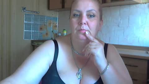 Snapshot of tatyanka_ chatting on 09-10-25, 08:36 tatyanka_ online show from 09-10-25, 08:36