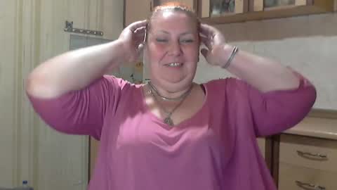 Snapshot of tatyanka_ chatting on 11-17-25, 04:35 tatyanka_ online show from 11-17-25, 04:35