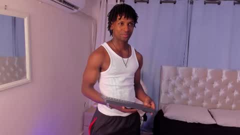 tau_montes online show from 11-06-25, 12:33