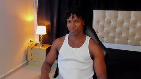 Snapshot of tau_montes chatting on 04-08-26, 08:53 tau_montes online show from 04-08-26, 08:53