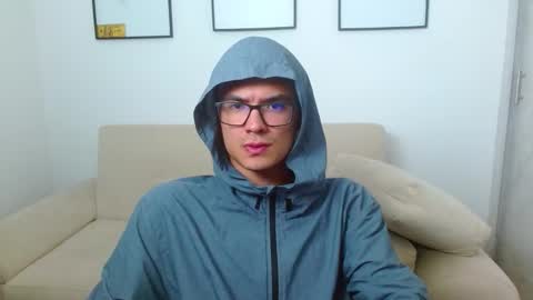 taurus4k online show from 02-04-25, 02:07