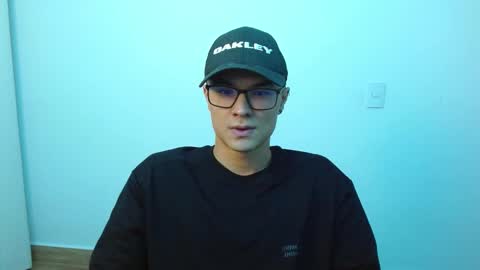 taurus4k online show from 02-17-25, 01:25