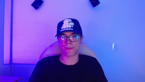 taurus4k online show from 10-10-25, 07:29