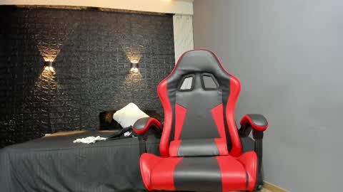  T A U R U S  online show from 11-04-25, 10:36